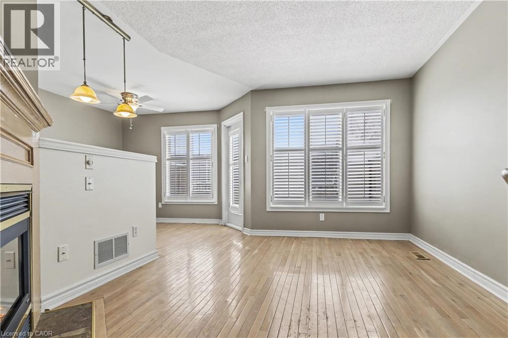 175 Fiddlers Green Road Unit# 9, Hamilton, Ontario  L9G 4X7 - Photo 11 - 40803784