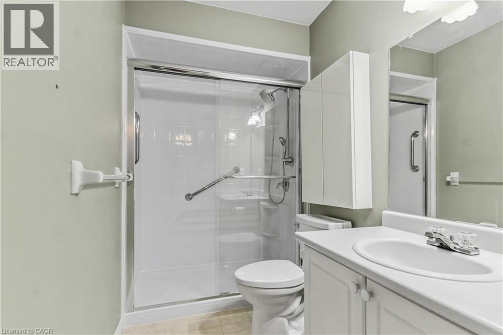 175 Fiddlers Green Road Unit# 9, Hamilton, Ontario  L9G 4X7 - Photo 9 - 40803784