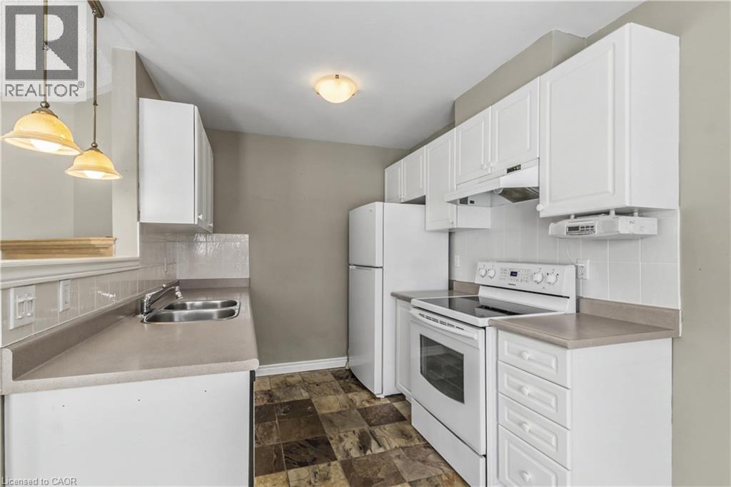 175 Fiddlers Green Road Unit# 9, Hamilton, Ontario  L9G 4X7 - Photo 15 - 40803784