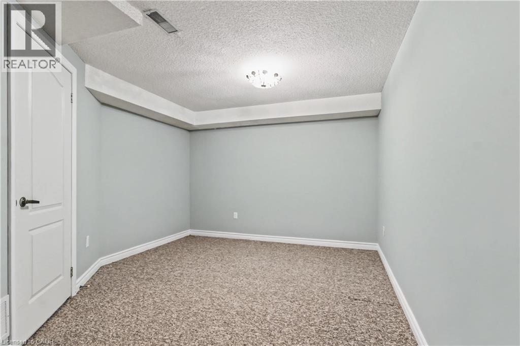 175 Fiddlers Green Road Unit# 9, Hamilton, Ontario  L9G 4X7 - Photo 24 - 40803784