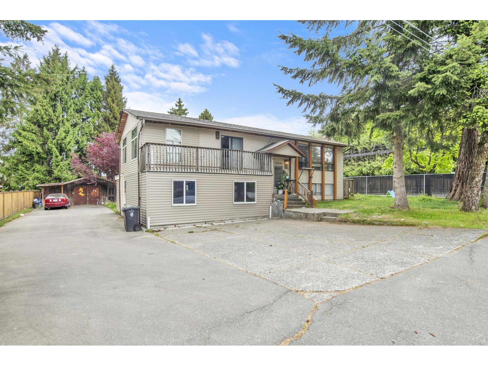 27191 28a Avenue, Langley, British Columbia V4W 3A4 - Photo 2 - R3124513