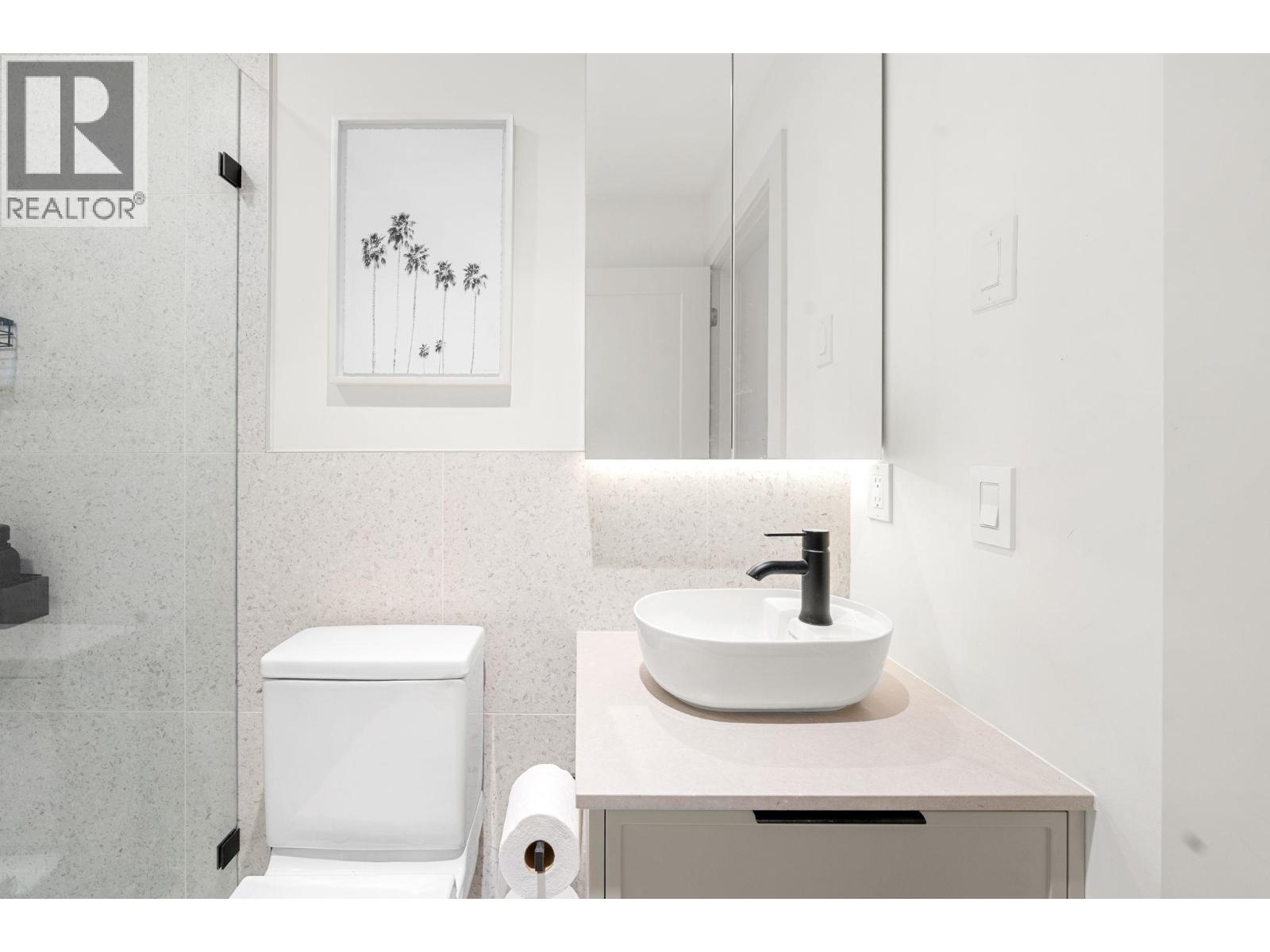 26 632 E 3rd, North Vancouver, British Columbia  V7J 3E9 - Photo 18 - R3126047