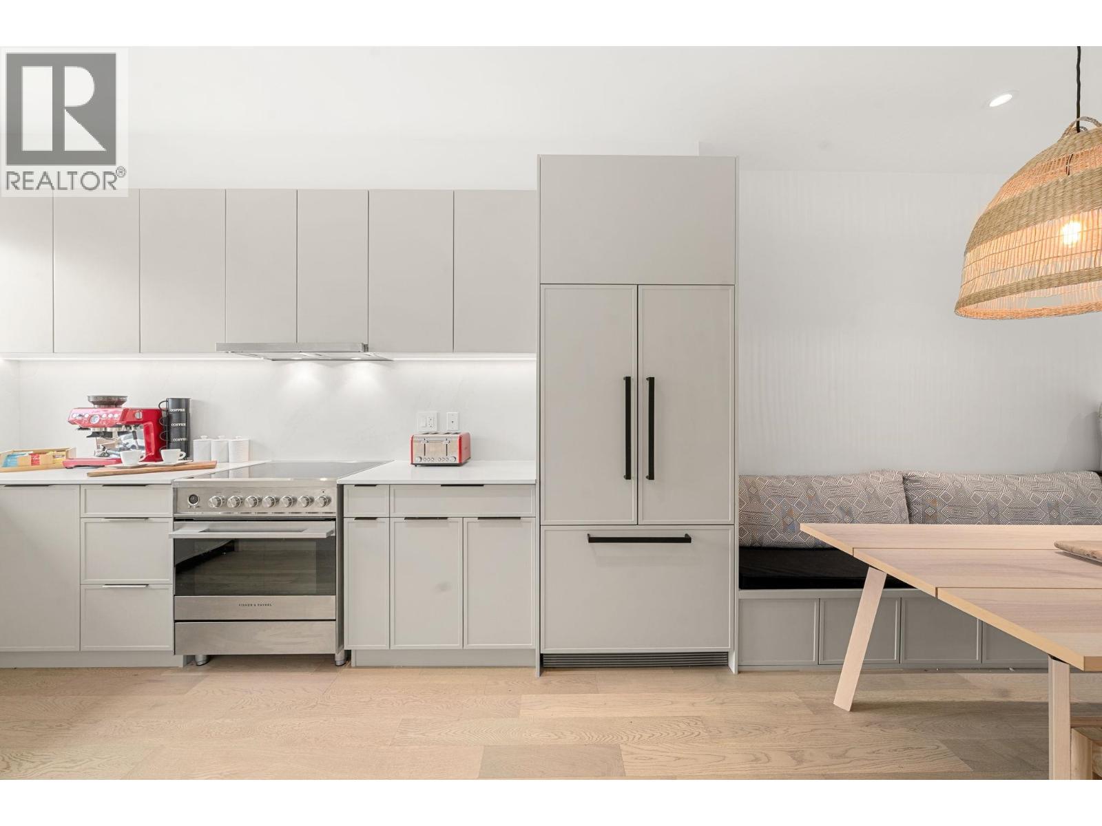 26 632 E 3rd, North Vancouver, British Columbia  V7J 3E9 - Photo 11 - R3126047