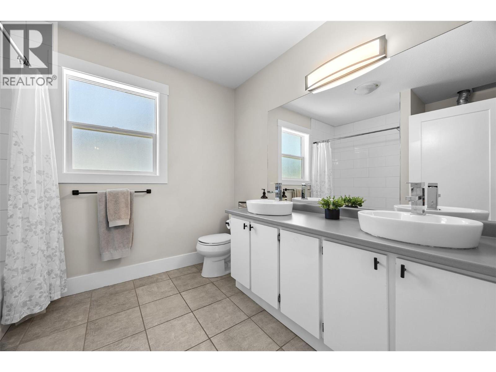 Units #1 & 2 1018 West Kelowna Road, West Kelowna, British Columbia  V1Z 3B7 - Photo 17 - 10386605