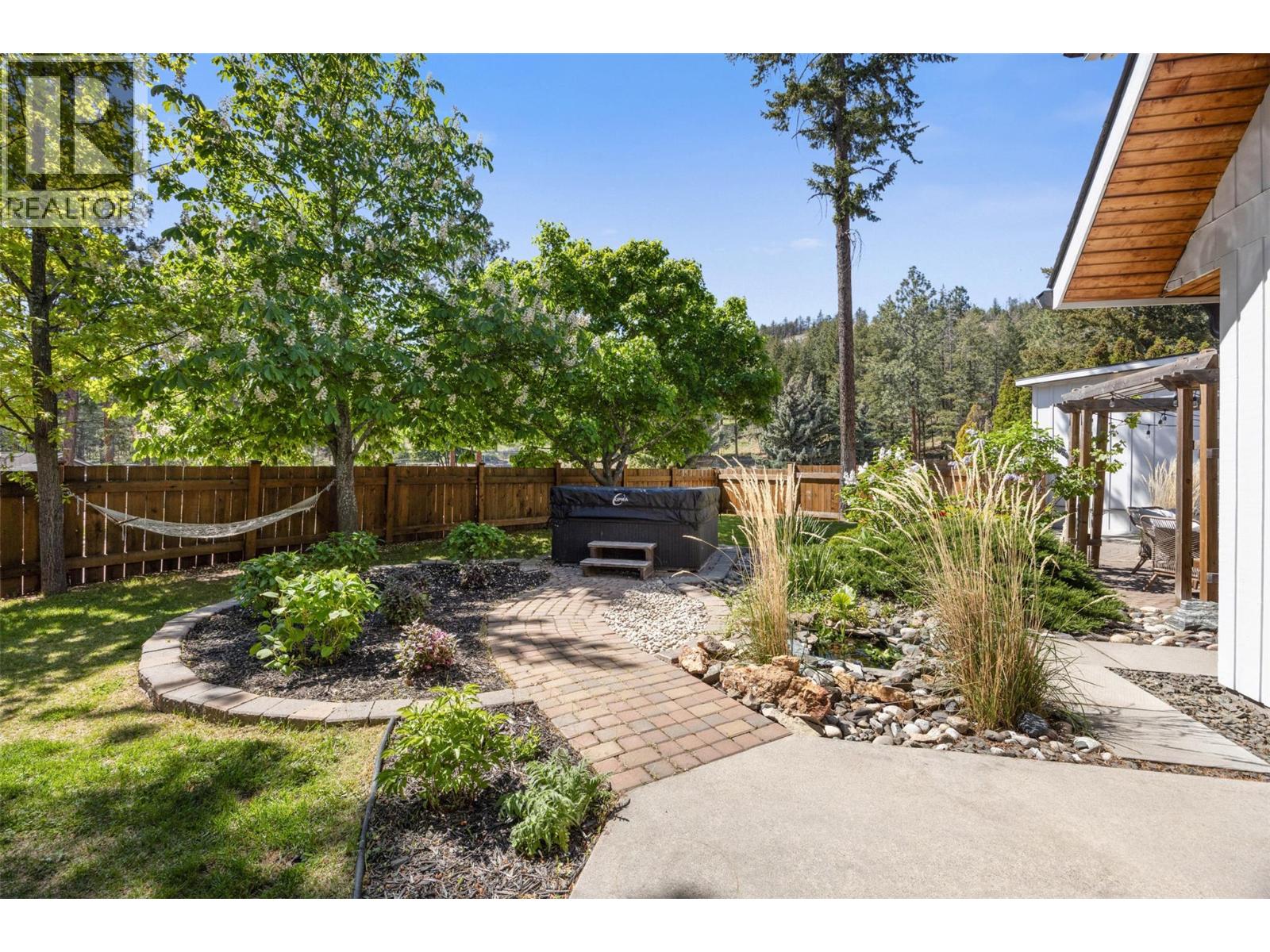 Units #1 & 2 1018 West Kelowna Road, West Kelowna, British Columbia  V1Z 3B7 - Photo 49 - 10386605