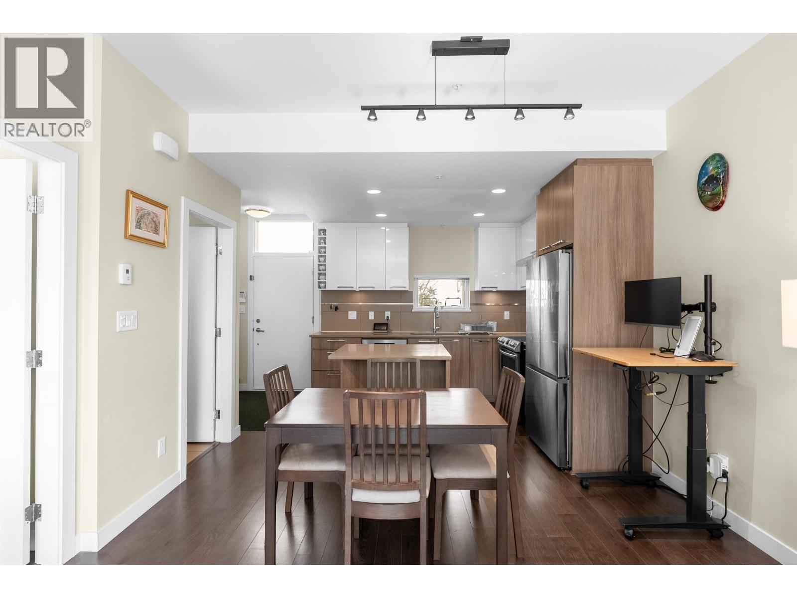407 9350 University High Street, Burnaby, British Columbia  V5A 0B6 - Photo 5 - R3125965