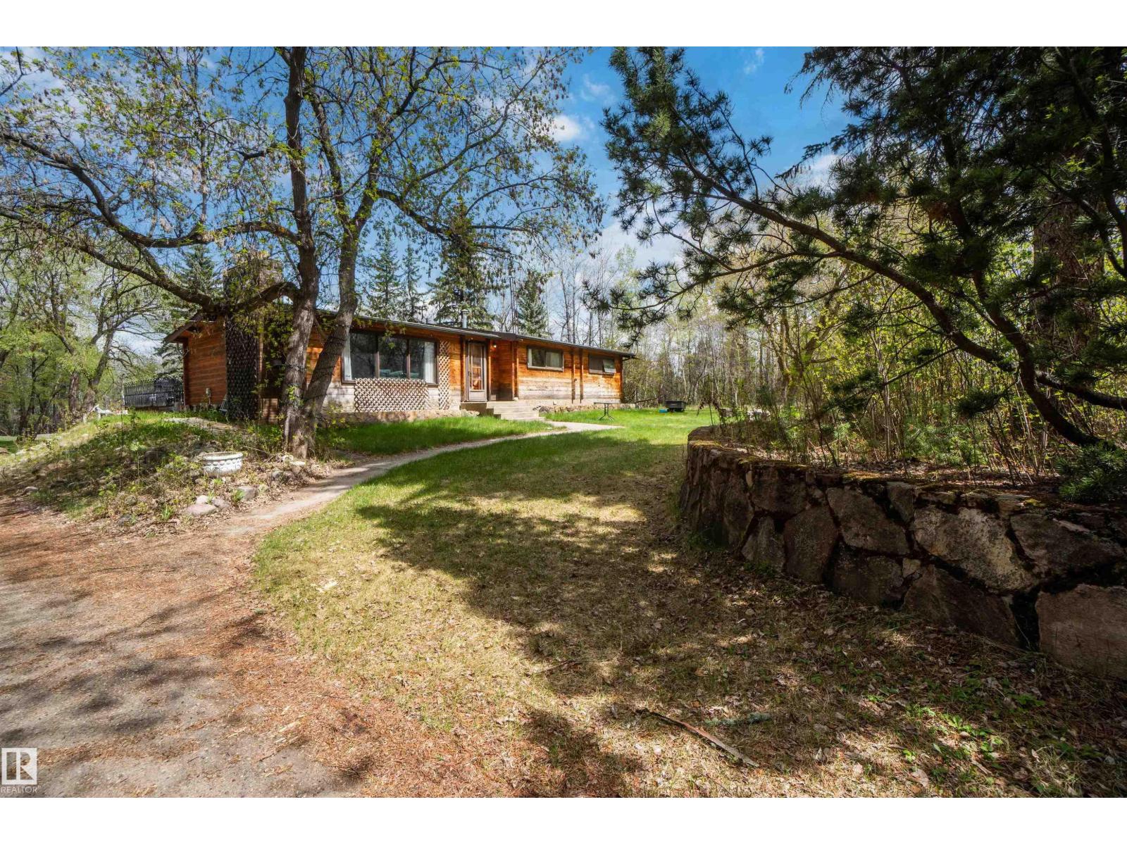 910 Hermitage Av, Rural Parkland County, Alberta  T7Z 2T2 - Photo 5 - E4488908