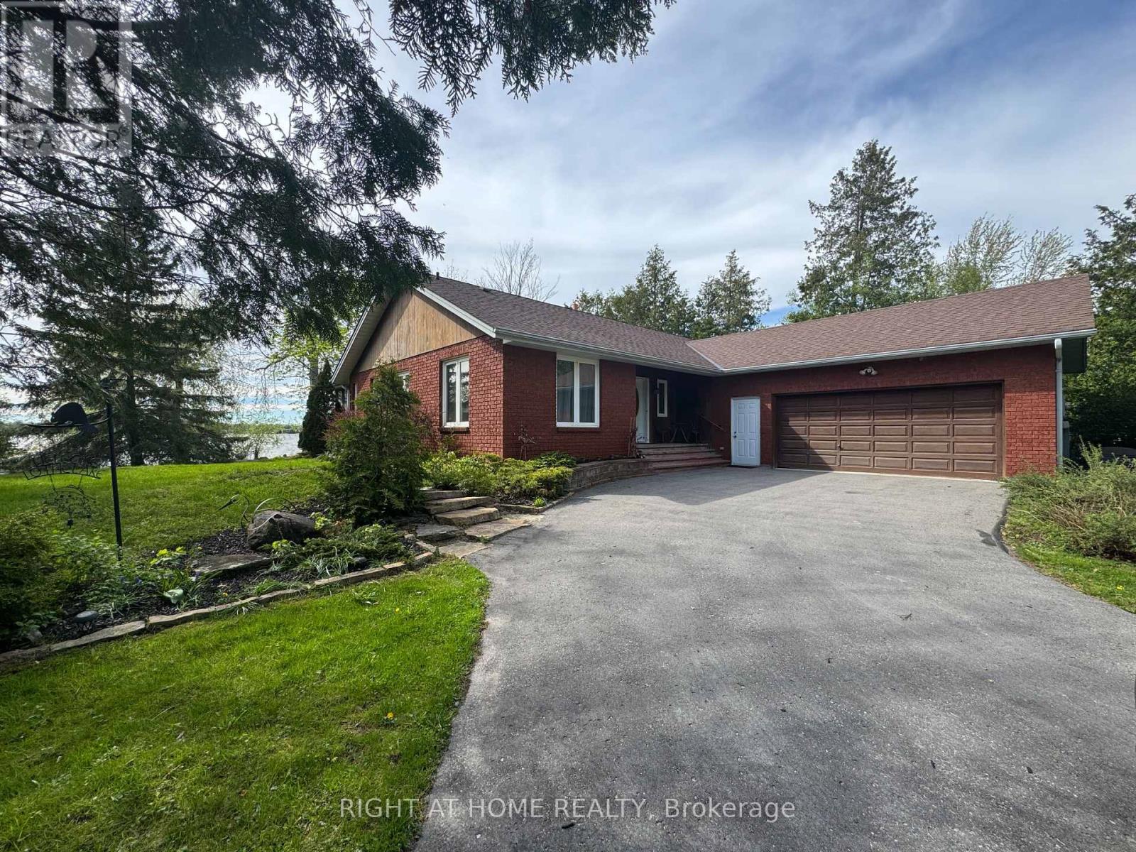 28 BIRCH ISLAND ROAD, Scugog, Ontario