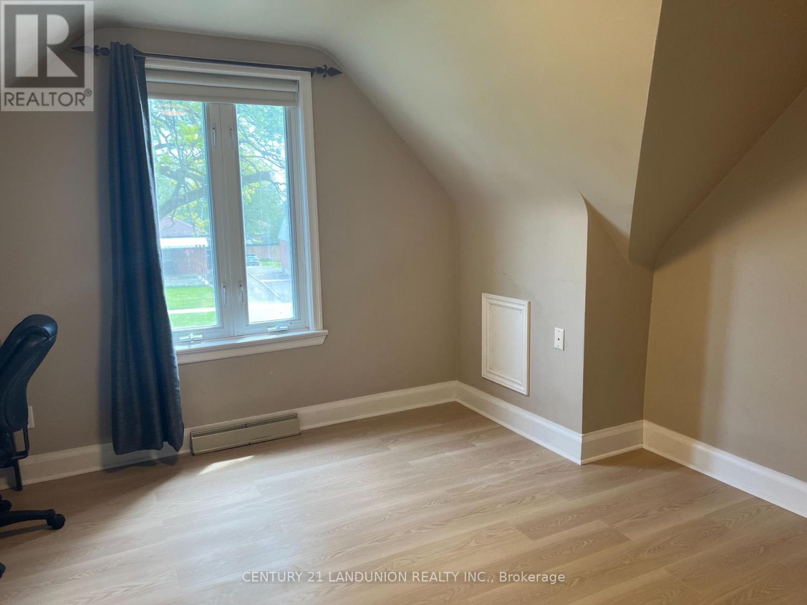 34 Grassmere Court, Oshawa, Ontario  L1H 3X4 - Photo 15 - E13152734