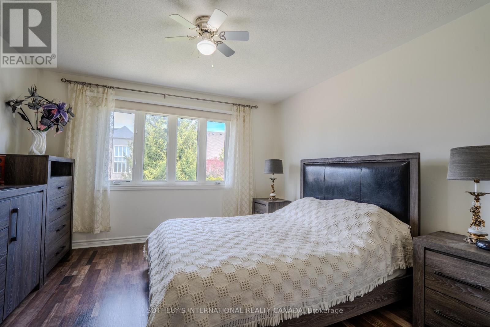 19 Grand Poplar Lane, Wasaga Beach, Ontario  L9Z 0C7 - Photo 15 - S13152724