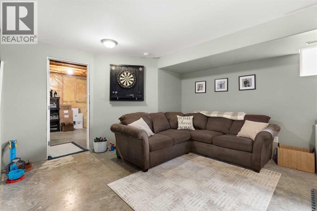 241 Upland Boulevard W, Brooks, Alberta  T1R 0R1 - Photo 26 - A2308976