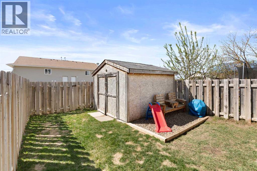 241 Upland Boulevard W, Brooks, Alberta  T1R 0R1 - Photo 33 - A2308976