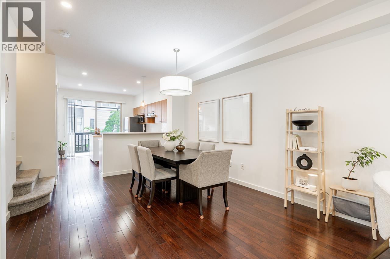 8 100 Klahanie Drive, Port Moody, British Columbia  V3H 5K3 - Photo 5 - R3125822