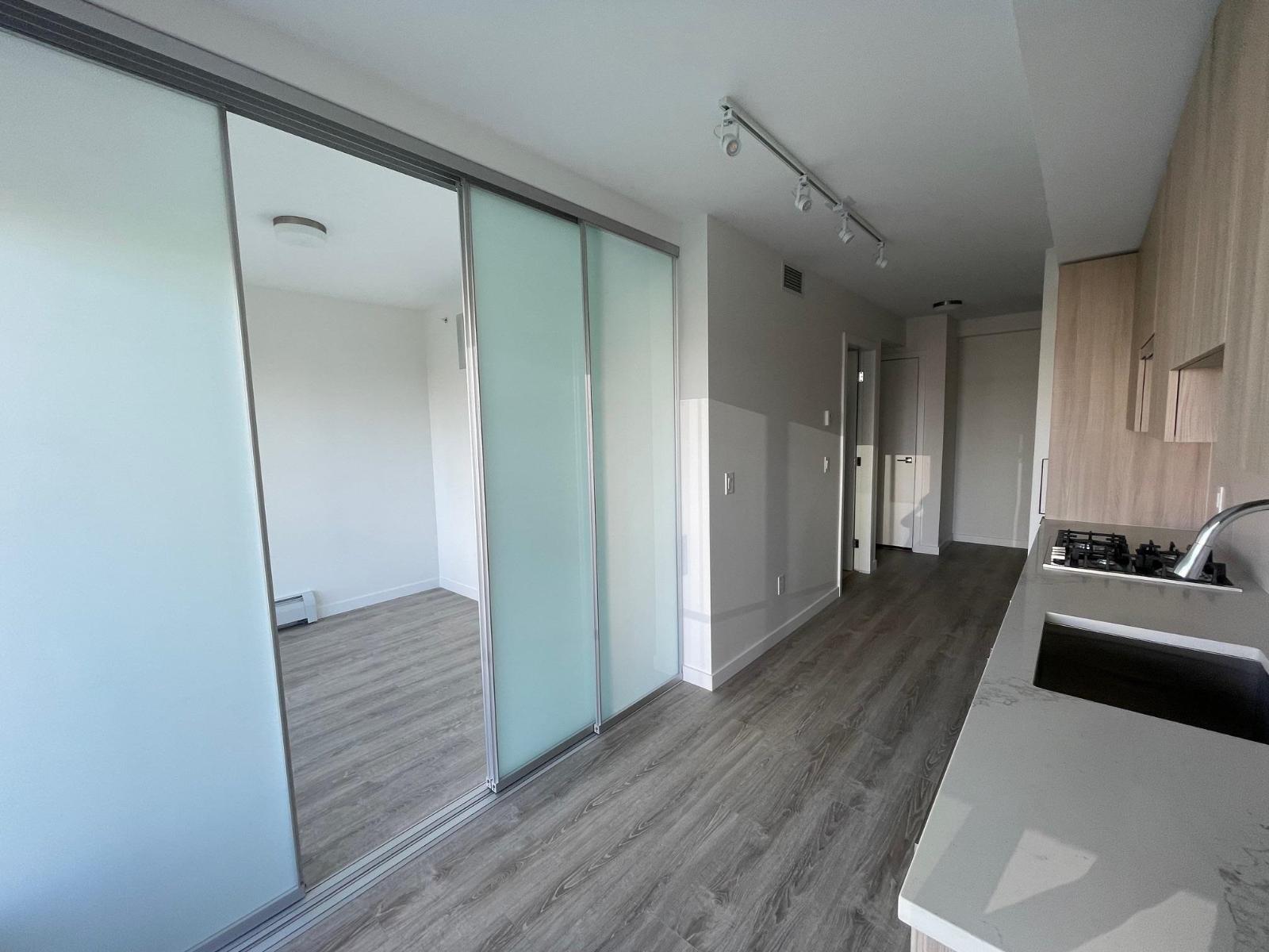 606 13350 Central Avenue, Surrey, British Columbia  V3T 0S1 - Photo 12 - R3125925