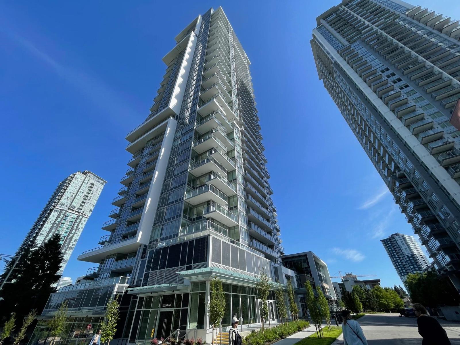 606 13350 CENTRAL AVENUE, Surrey, British Columbia