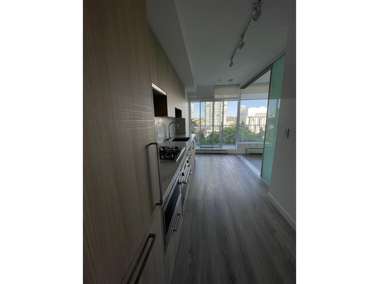 606 13350 Central Avenue, Surrey, British Columbia  V3T 0S1 - Photo 17 - R3125925