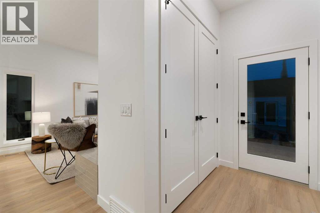 1, 8916 33 Avenue NW, Calgary, Alberta  T3B 1M6 - Photo 36 - A2302440