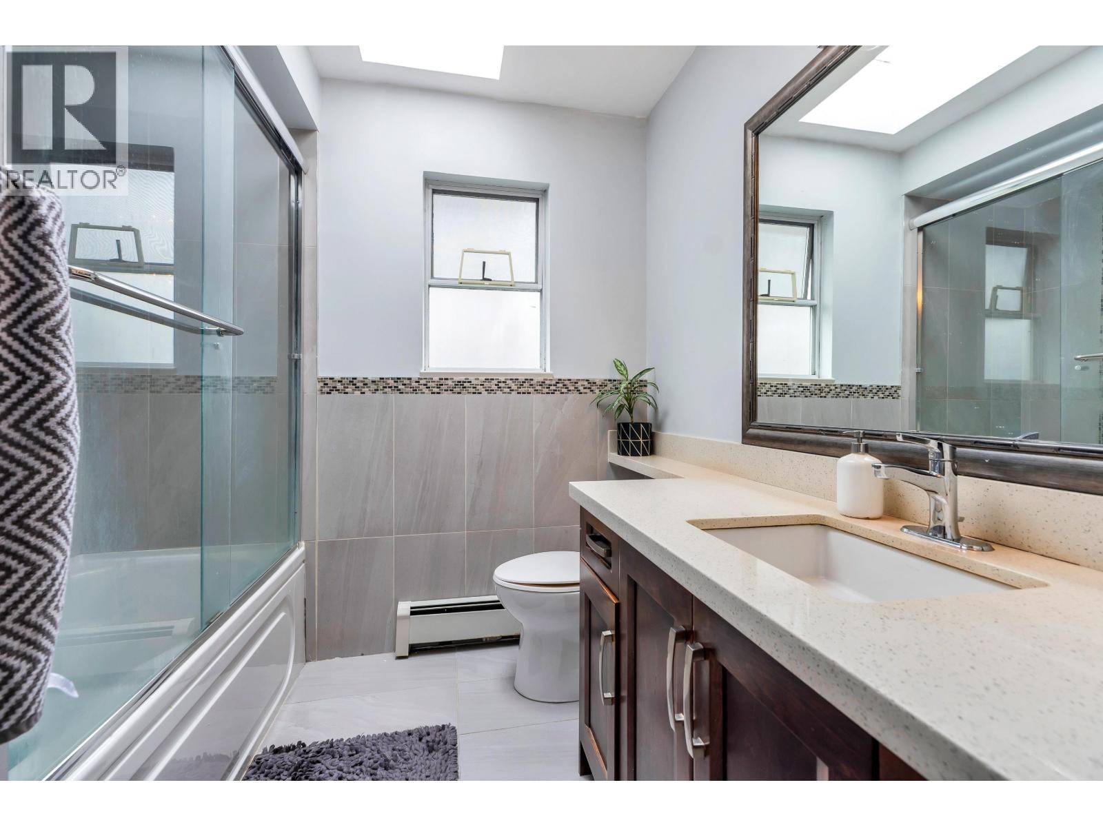 7162 Gladstone Street, Vancouver, British Columbia  V5P 4G6 - Photo 20 - R3125660