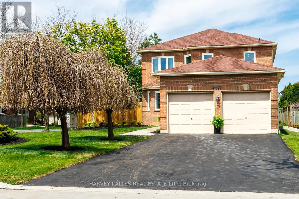 4471 Romfield Crescent, Mississauga, Ontario  L5M 4L1 - Photo 2 - W13152732