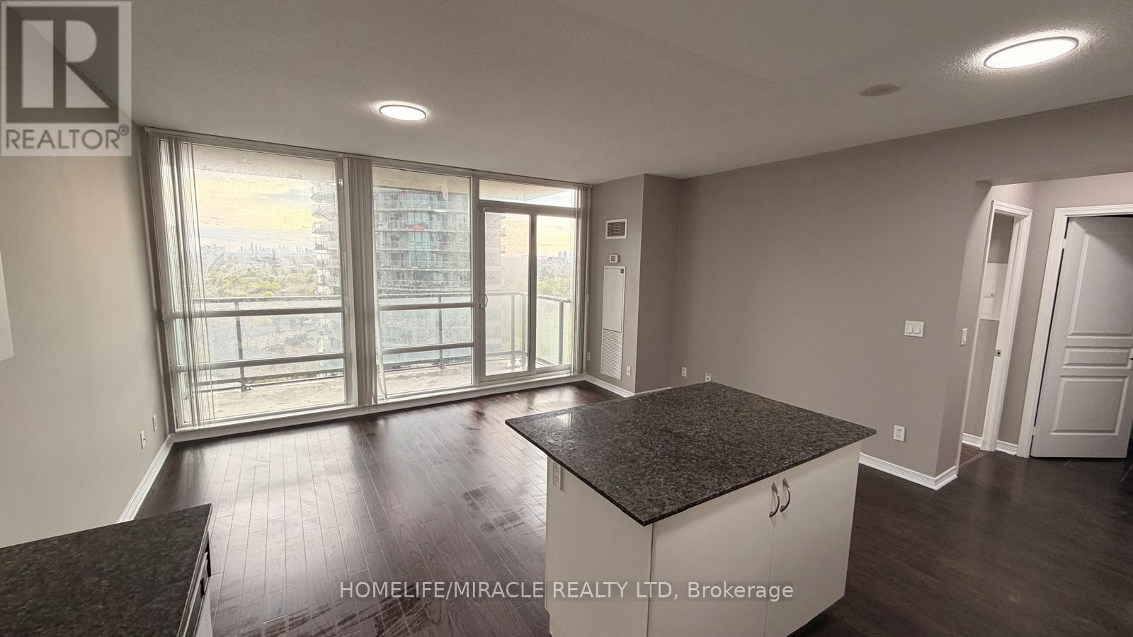 1503 - 2230 Lake Shore Boulevard W, Toronto, Ontario  M8Y 0A2 - Photo 5 - W13152742