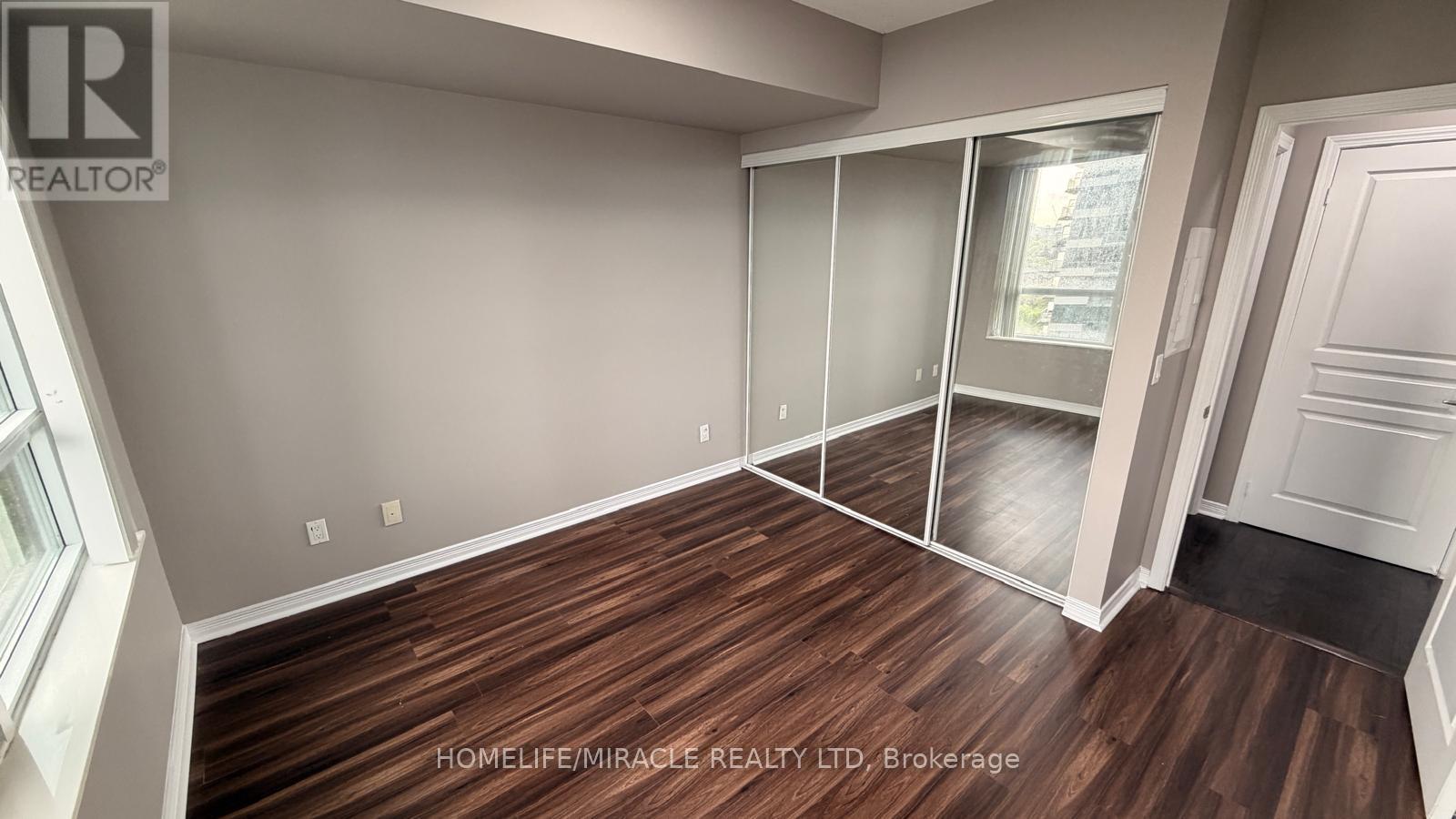 1503 - 2230 Lake Shore Boulevard W, Toronto, Ontario  M8Y 0A2 - Photo 6 - W13152742