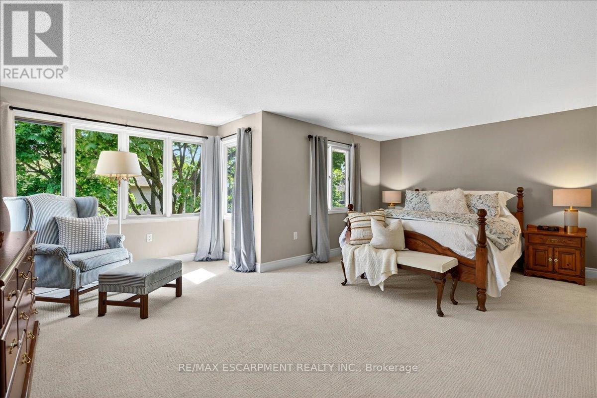 799 Hawkins Crescent, Burlington, Ontario  L7S 2C2 - Photo 29 - W13152760