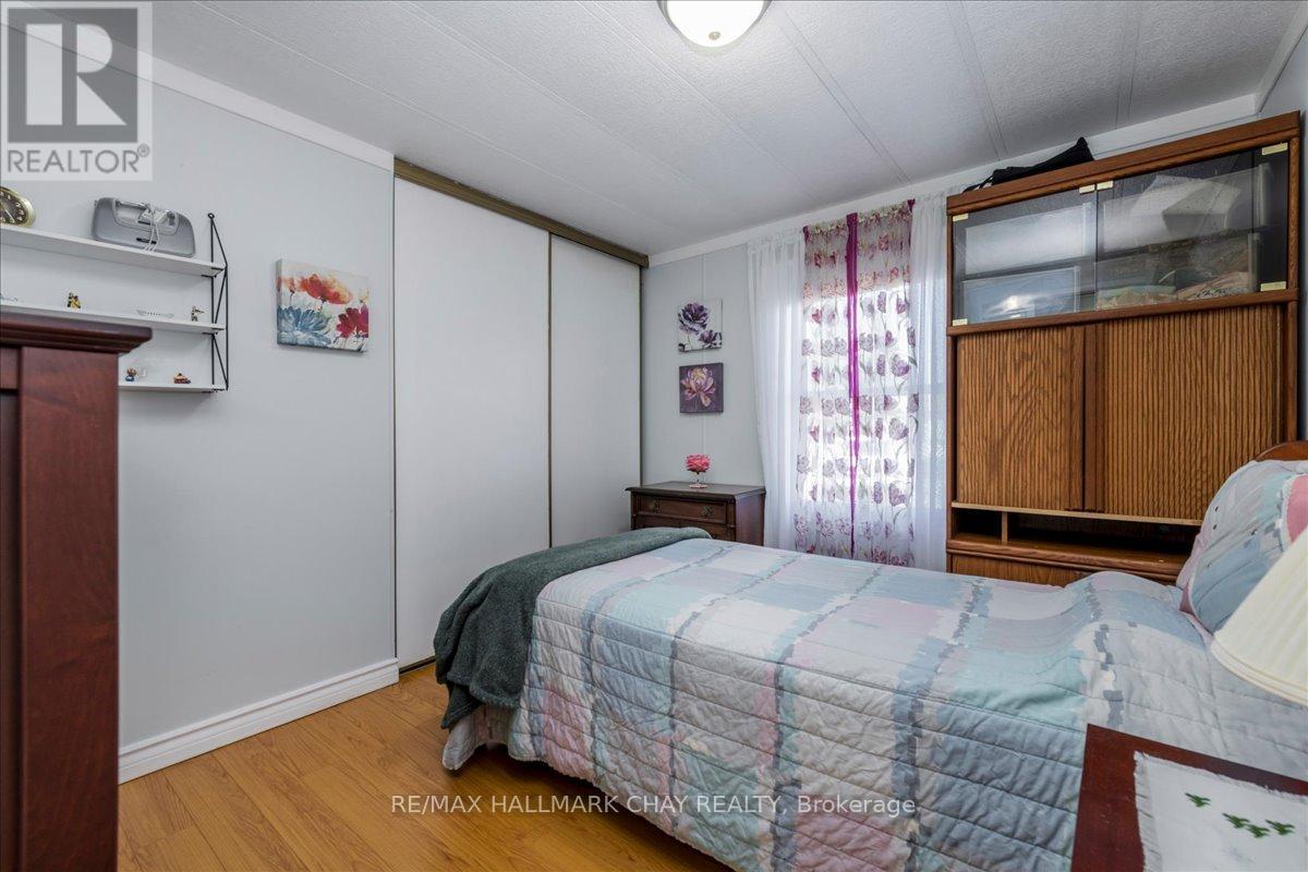79 Linden Lane, Innisfil, Ontario L9S 1N3 - Photo 12 - N13019084