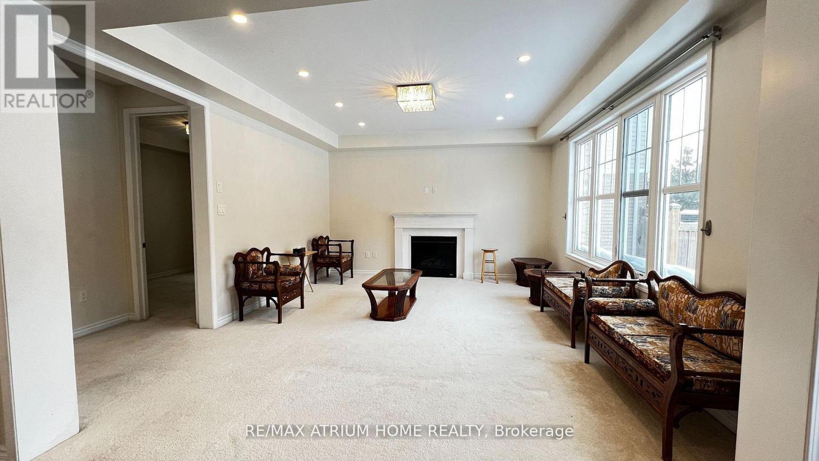 2 Forest Grove Lane, Kitchener, Ontario  N2R 1P6 - Photo 10 - X13125740