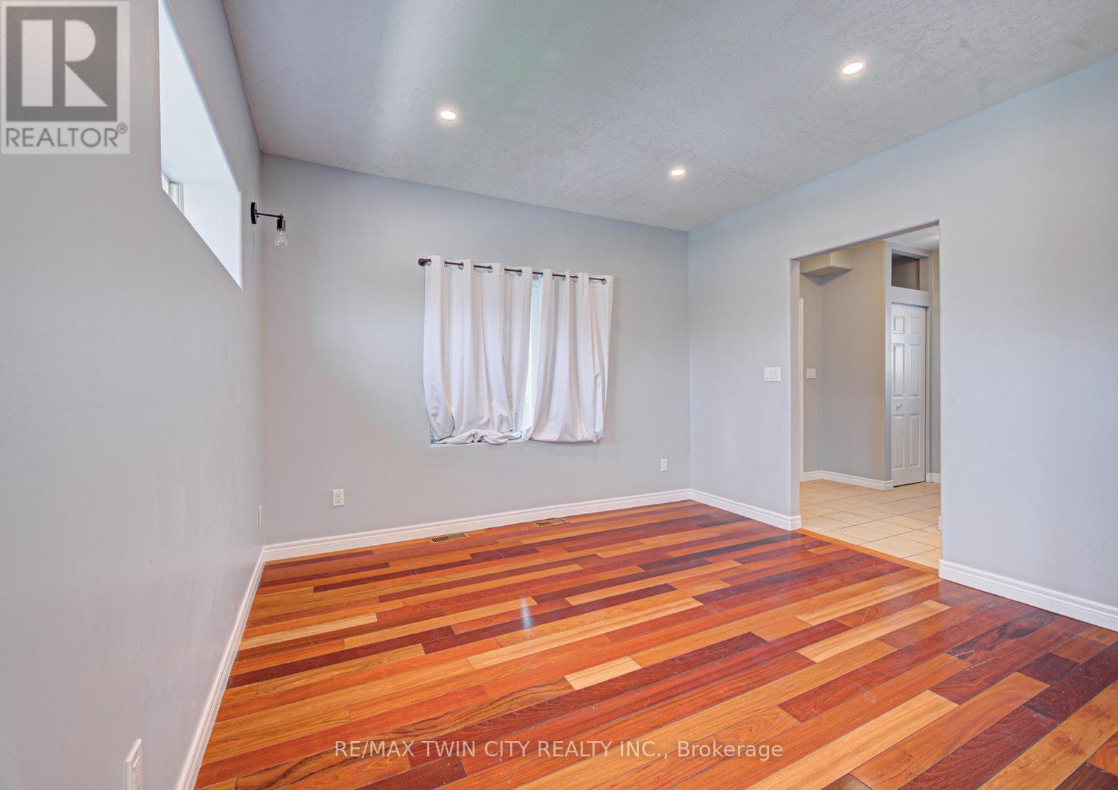281 Courtland Avenue N, Kitchener, Ontario  N2G 2V8 - Photo 19 - X13152746