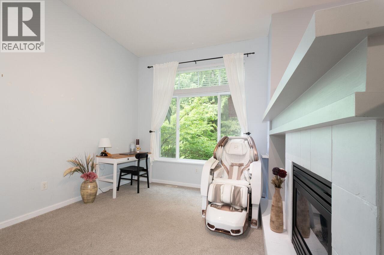 28 50 Panorama Place, Port Moody, British Columbia  V3H 5H5 - Photo 3 - R3125852