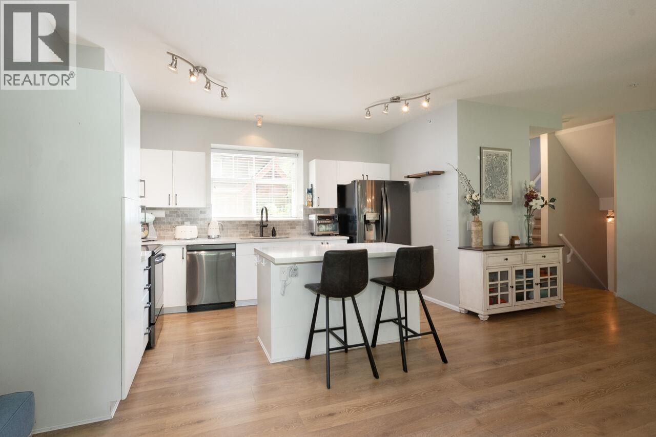 28 50 Panorama Place, Port Moody, British Columbia  V3H 5H5 - Photo 11 - R3125852