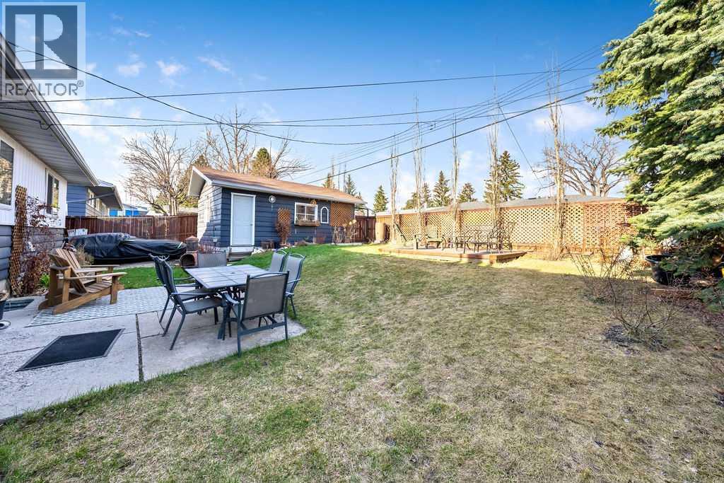 2008 Georgia Street SW, Calgary, Alberta  T3E 4H2 - Photo 36 - A2305890