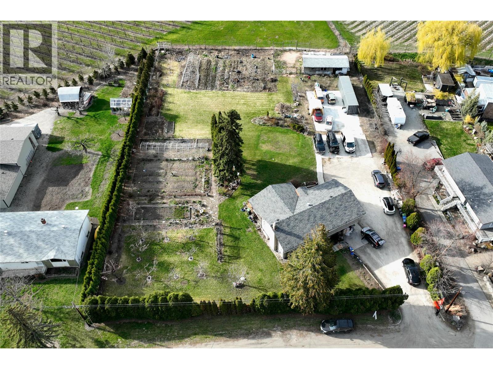 2662 Longhill Road, Kelowna, British Columbia  V1V 2G5 - Photo 37 - 10381696