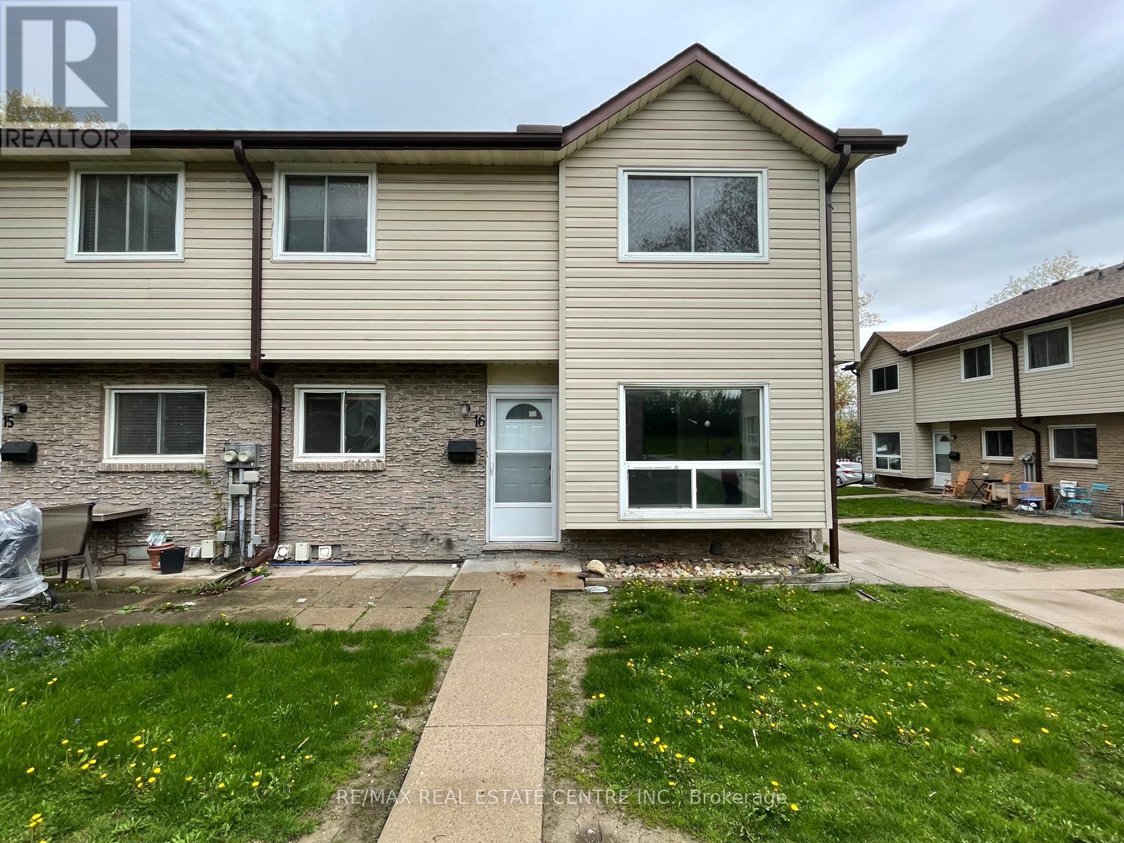 16 - 453 ALBERT STREET, Waterloo, Ontario