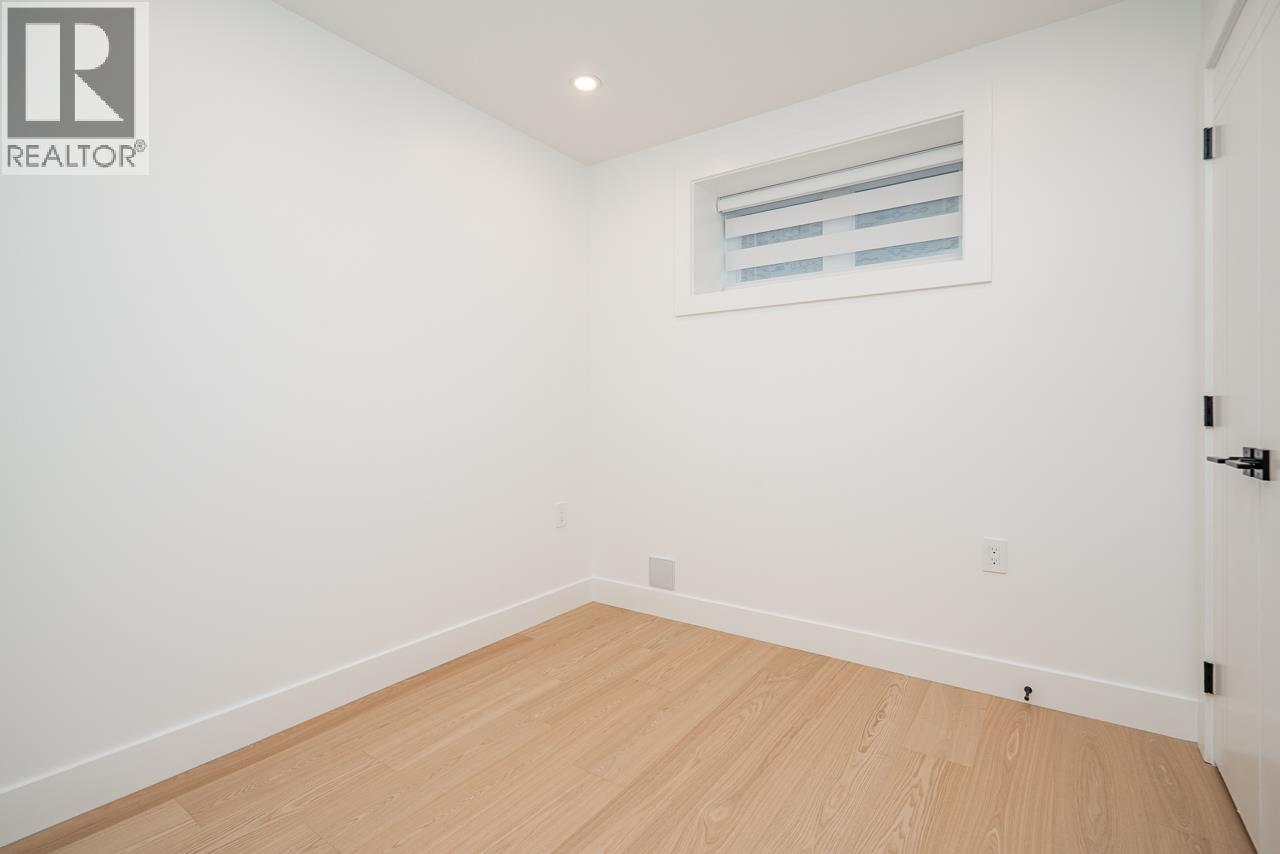 2621 Mcbain Avenue, Vancouver, British Columbia  V6L 2C7 - Photo 12 - R3126062