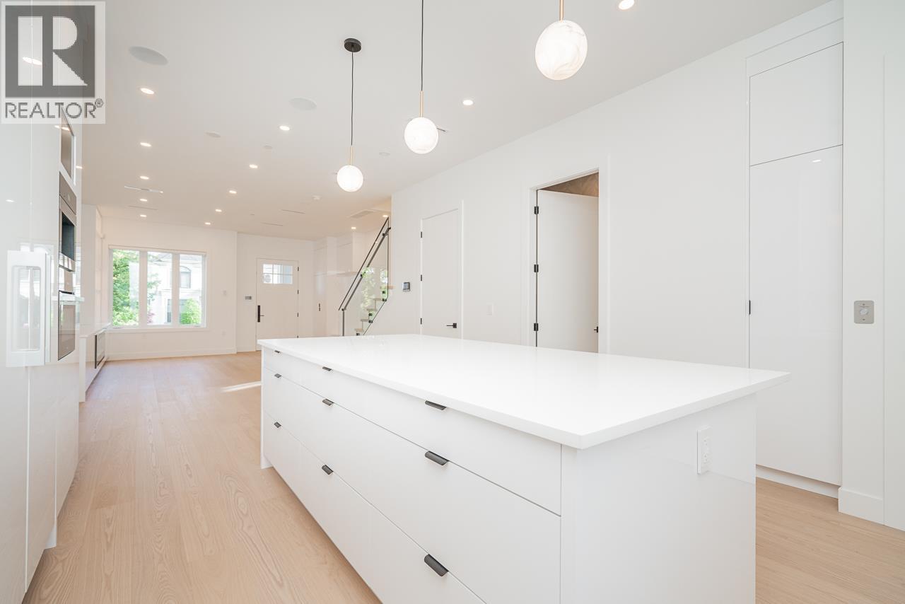 2621 Mcbain Avenue, Vancouver, British Columbia  V6L 2C7 - Photo 22 - R3126062
