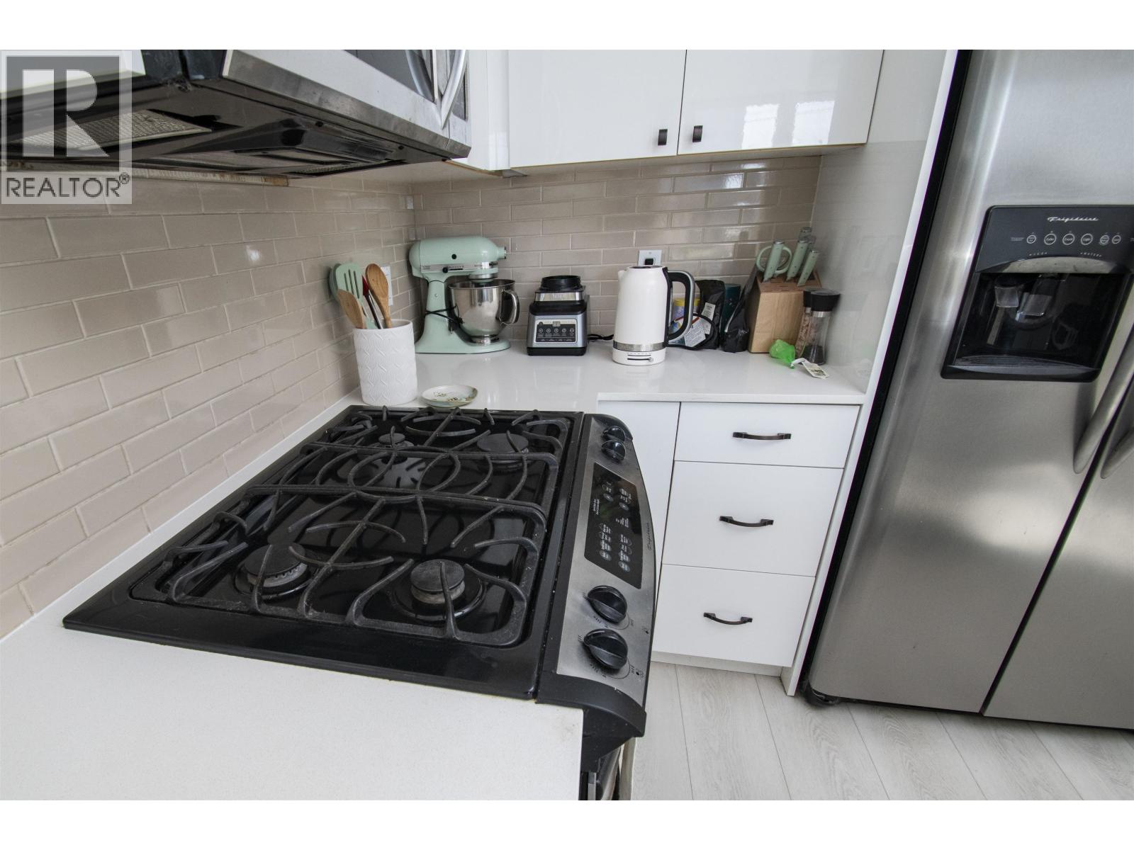 204 2483 Spruce Street, Vancouver, British Columbia  V6H 4J2 - Photo 5 - R3126074