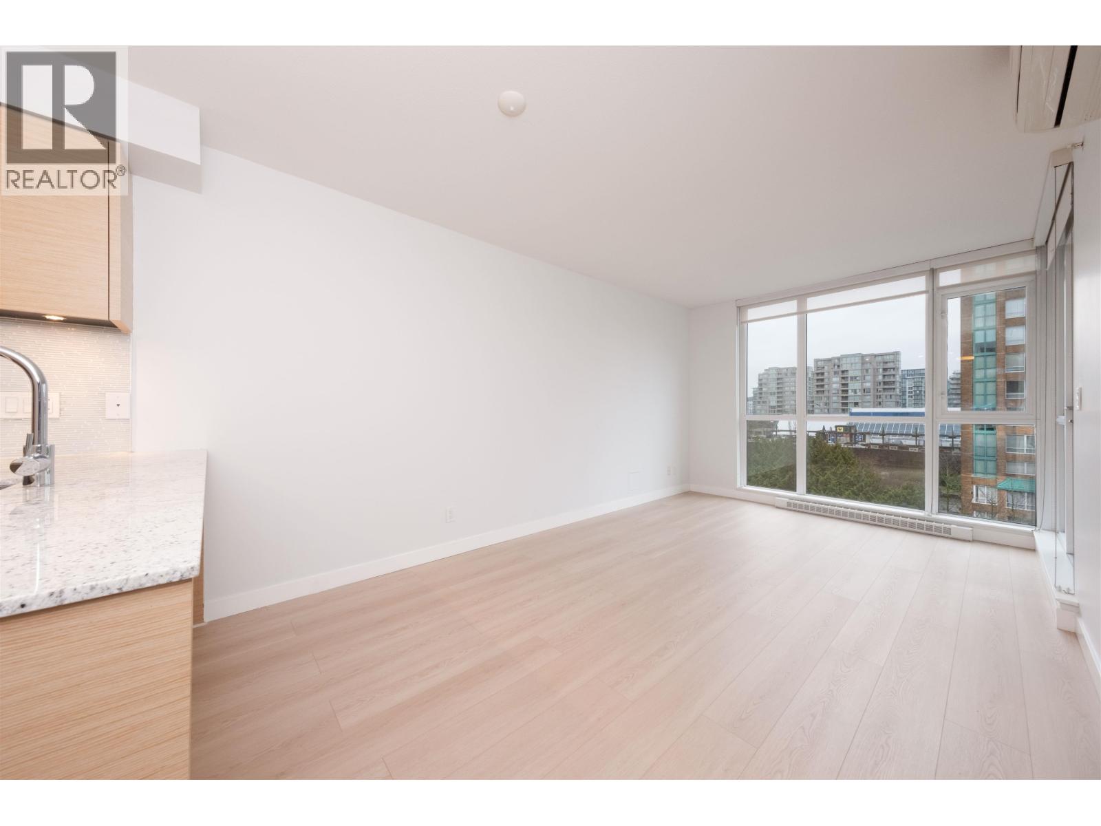803 6180 Cooney Road, Richmond, British Columbia  V6Y 0H2 - Photo 8 - R3126089