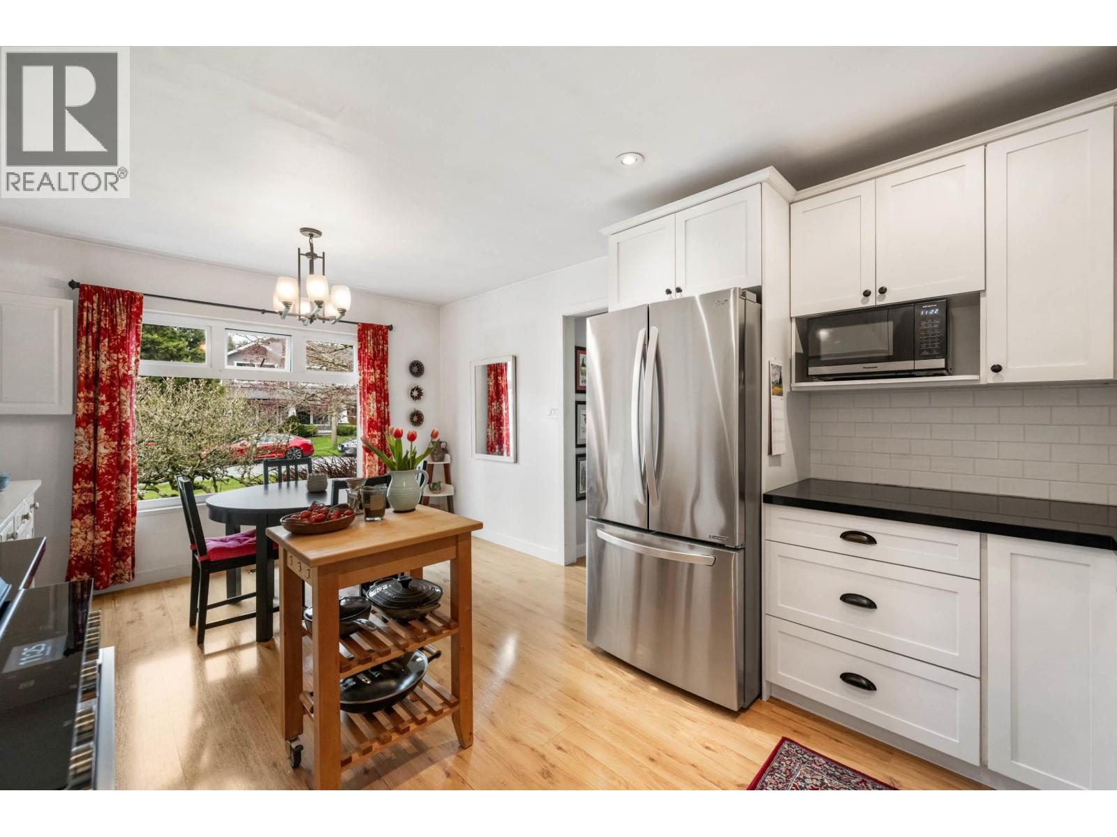4970 Dogwood Lane, Delta, British Columbia  V4M 1N2 - Photo 3 - R3126121