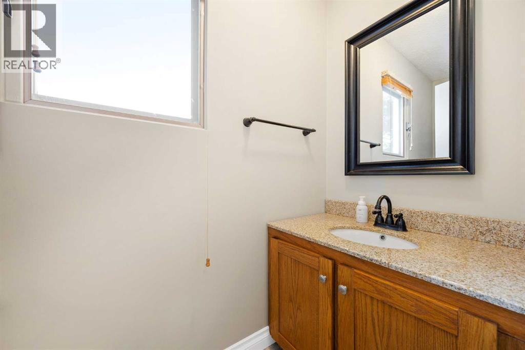 356 Willow Ridge Place SE, Calgary, Alberta  T2J 1N4 - Photo 18 - A2302508