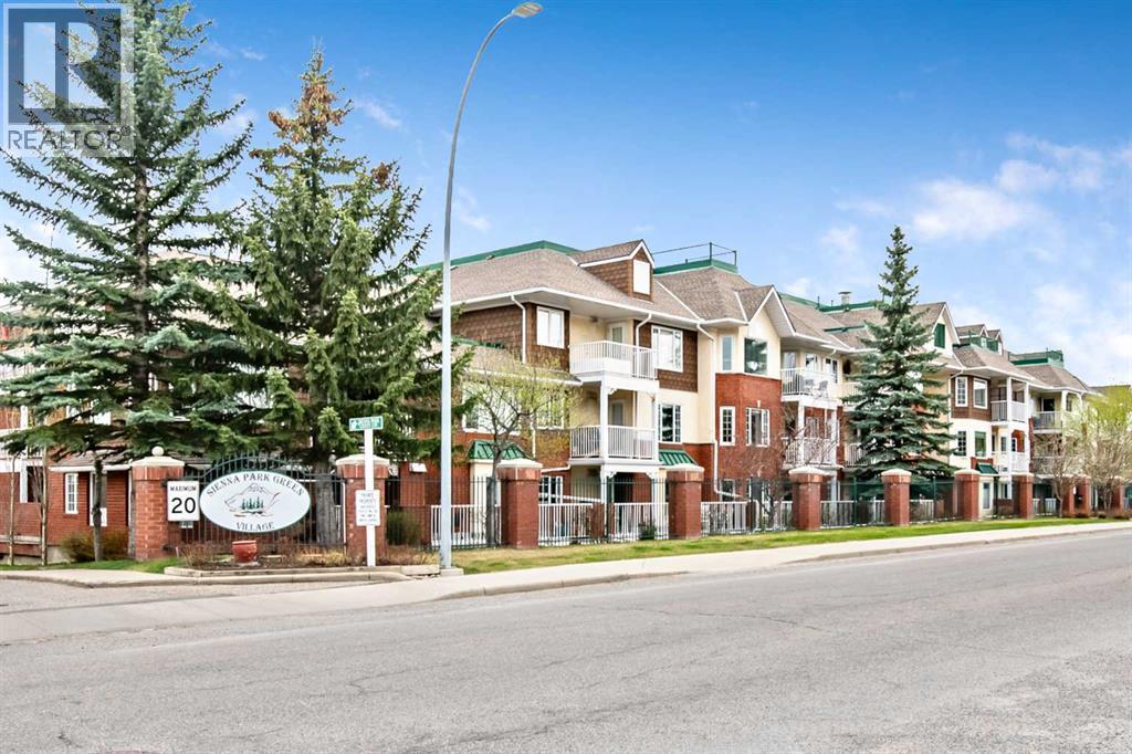 2206, 2206 Sienna Park Green SW, Calgary, Alberta  T3H 3N7 - Photo 1 - A2309733