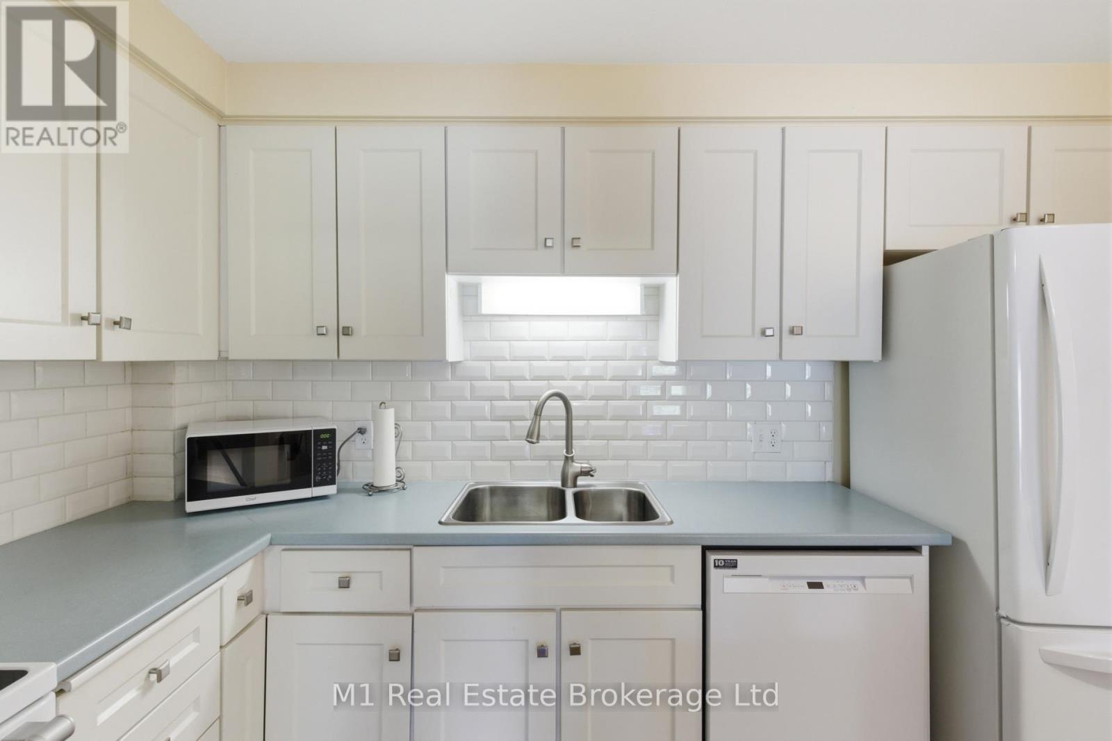 402 - 200 River Street, Centre Wellington, Ontario  N1M 3H8 - Photo 11 - X13152796