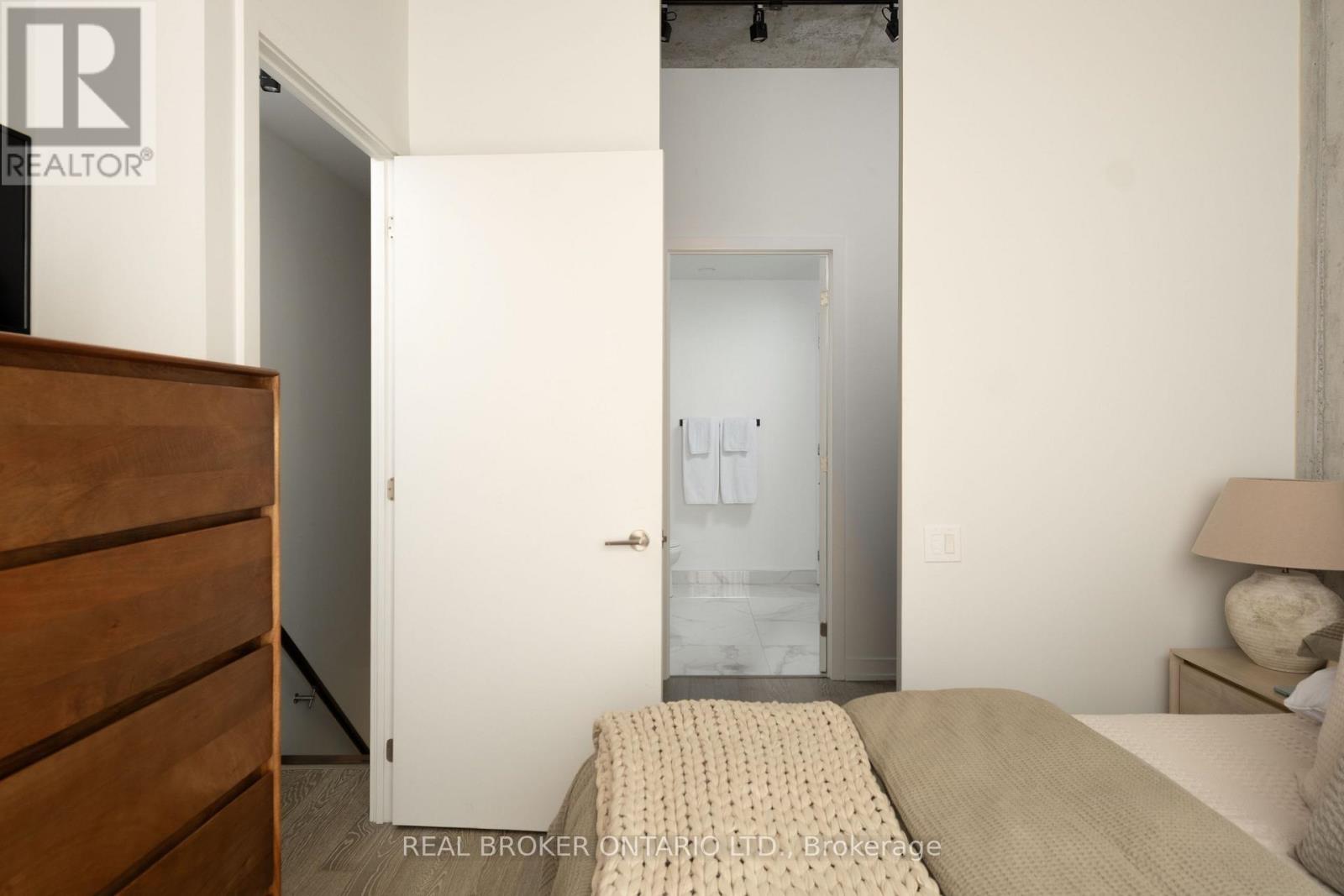 Ph24 - 39 Brant Street, Toronto, Ontario  M5V 0M8 - Photo 18 - C13150760