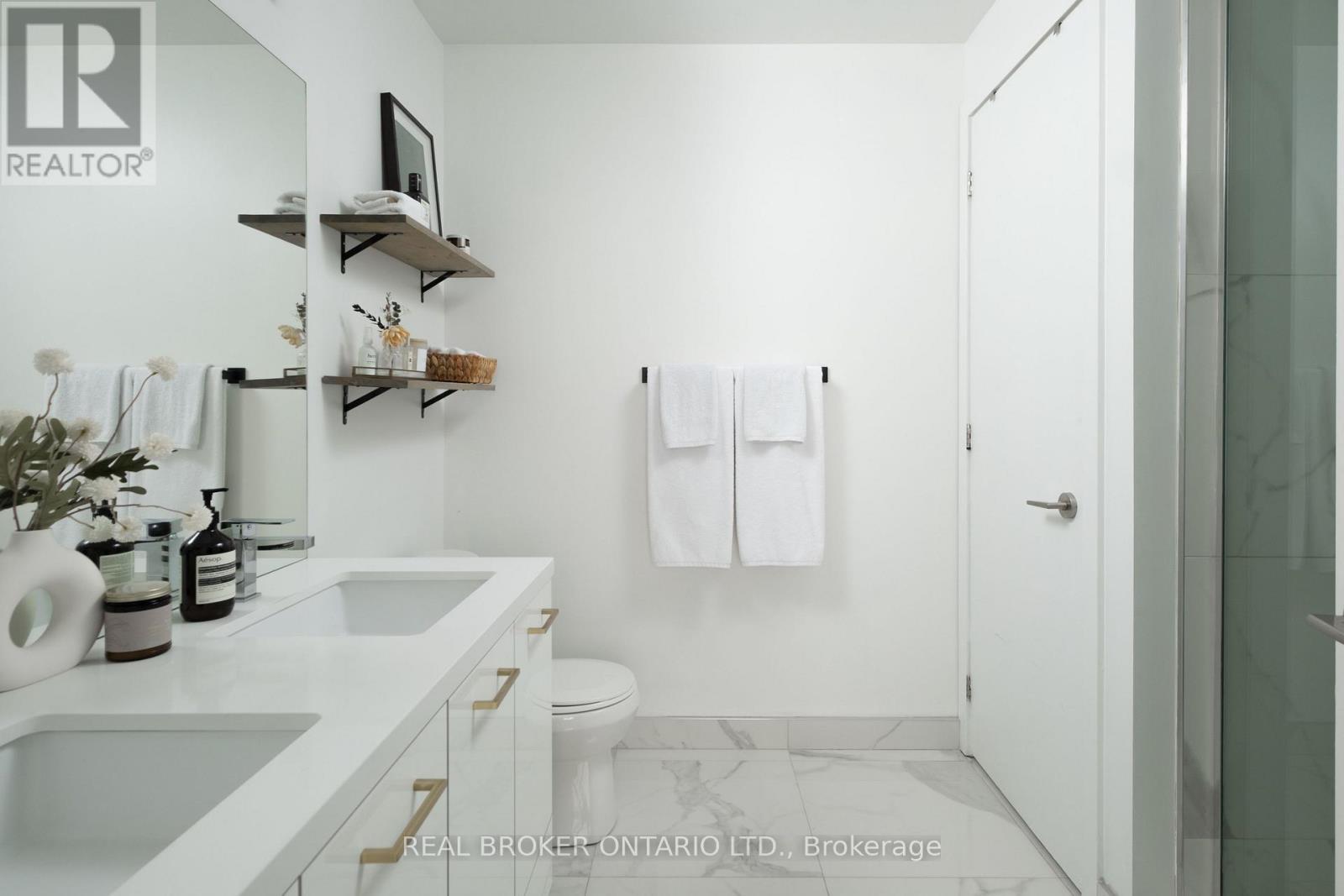 Ph24 - 39 Brant Street, Toronto, Ontario  M5V 0M8 - Photo 20 - C13150760