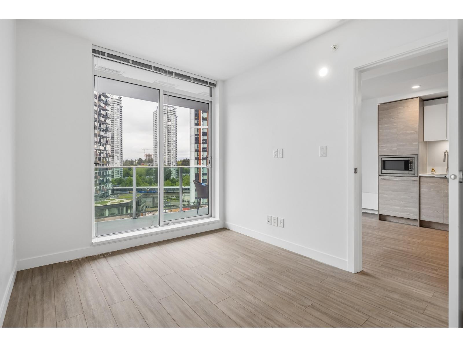 807 13655 Fraser Highway, Surrey, British Columbia  V3T 0P8 - Photo 10 - R3126142