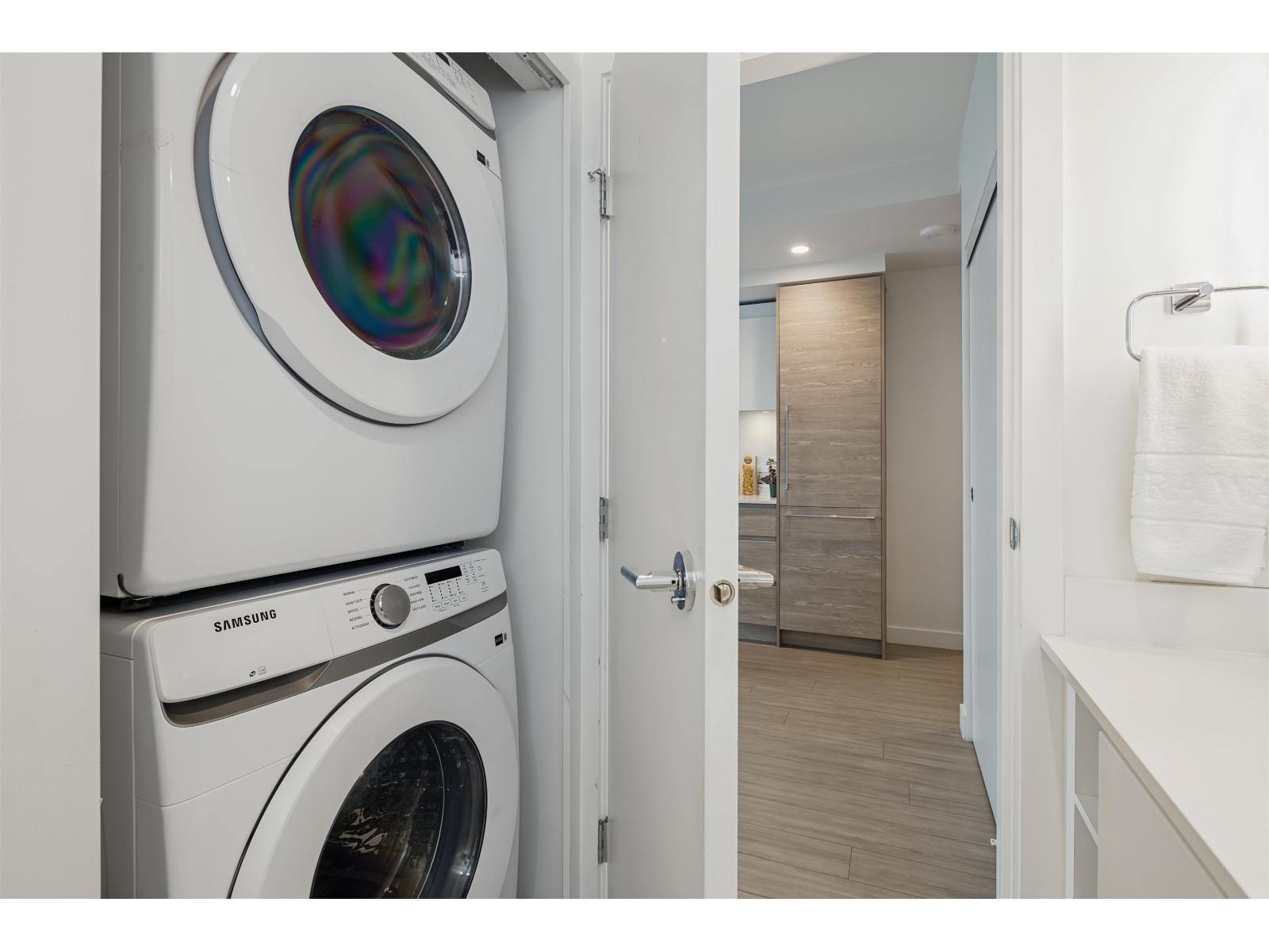 807 13655 Fraser Highway, Surrey, British Columbia  V3T 0P8 - Photo 13 - R3126142