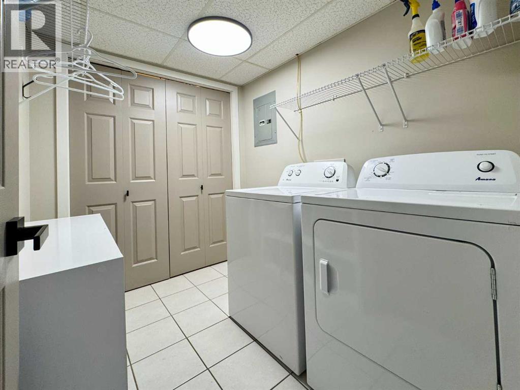 1, 398 Canyon Boulevard W, Lethbridge, Alberta  T1K 6V2 - Photo 11 - A2311892