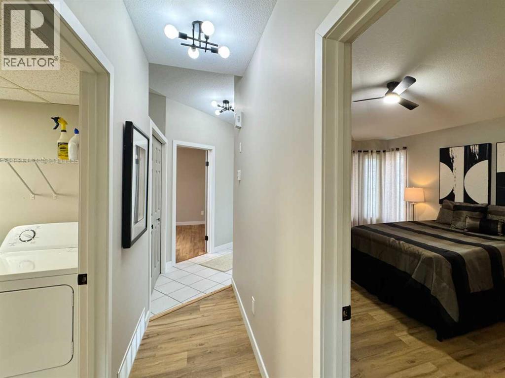 1, 398 Canyon Boulevard W, Lethbridge, Alberta  T1K 6V2 - Photo 12 - A2311892