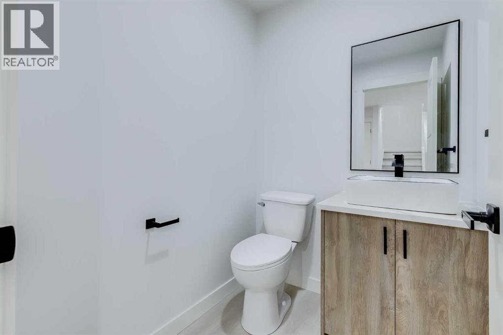 116 Deer Run Close SE, Calgary, Alberta  T2J 5P5 - Photo 32 - A2285575
