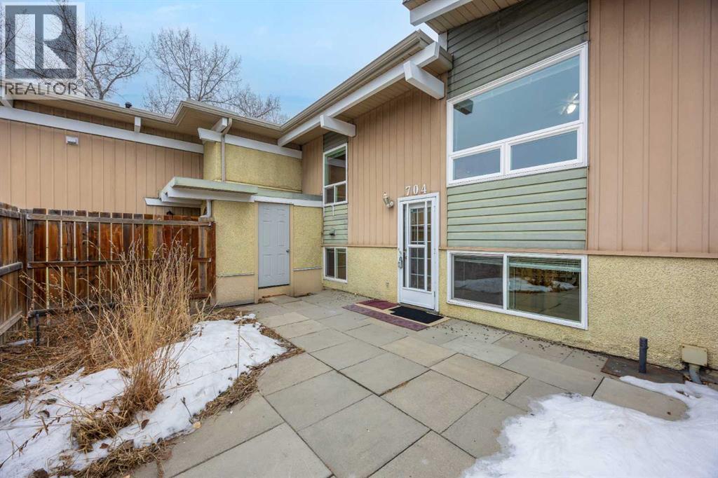 704, 11010 Bonaventure Drive SE, Calgary, Alberta  T2J 3A8 - Photo 28 - A2289229